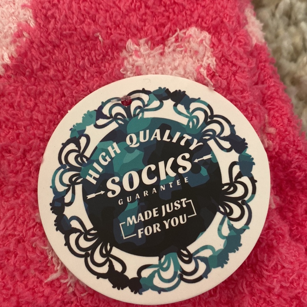 Fuzzy socks - Picture 2 of 3
